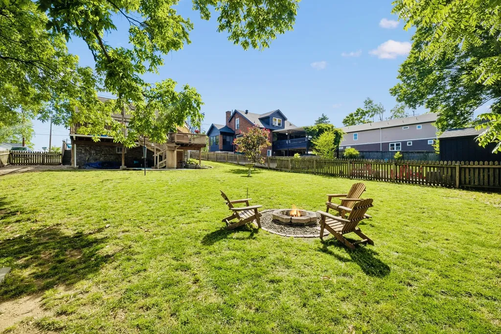 807 Fairwin Avenue Nashville TN 37216