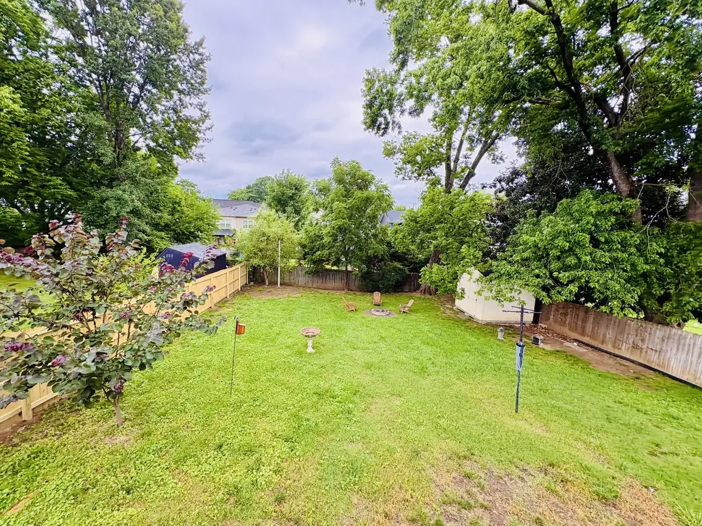 807 Fairwin Avenue Nashville TN 37216