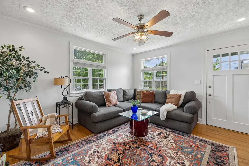 807 Fairwin Avenue Nashville TN 37216