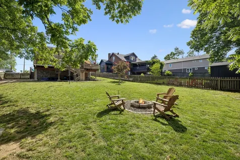 807 Fairwin Avenue Nashville TN 37216