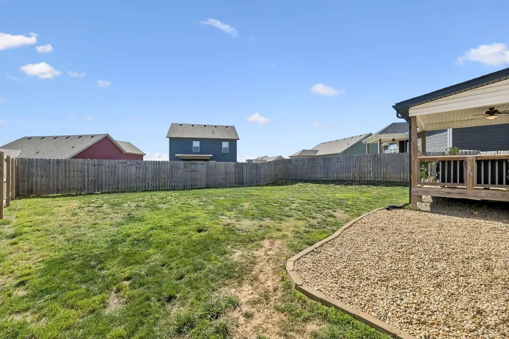 2041 Jackie Lorraine Drive Clarksville TN 37042