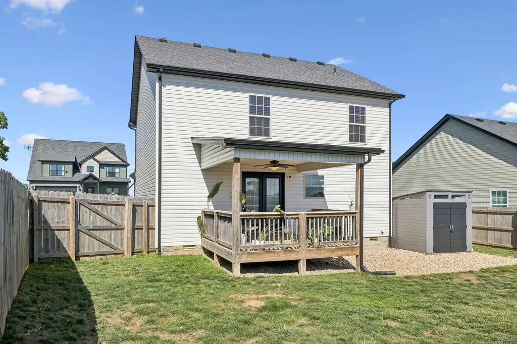 2041 Jackie Lorraine Drive Clarksville TN 37042