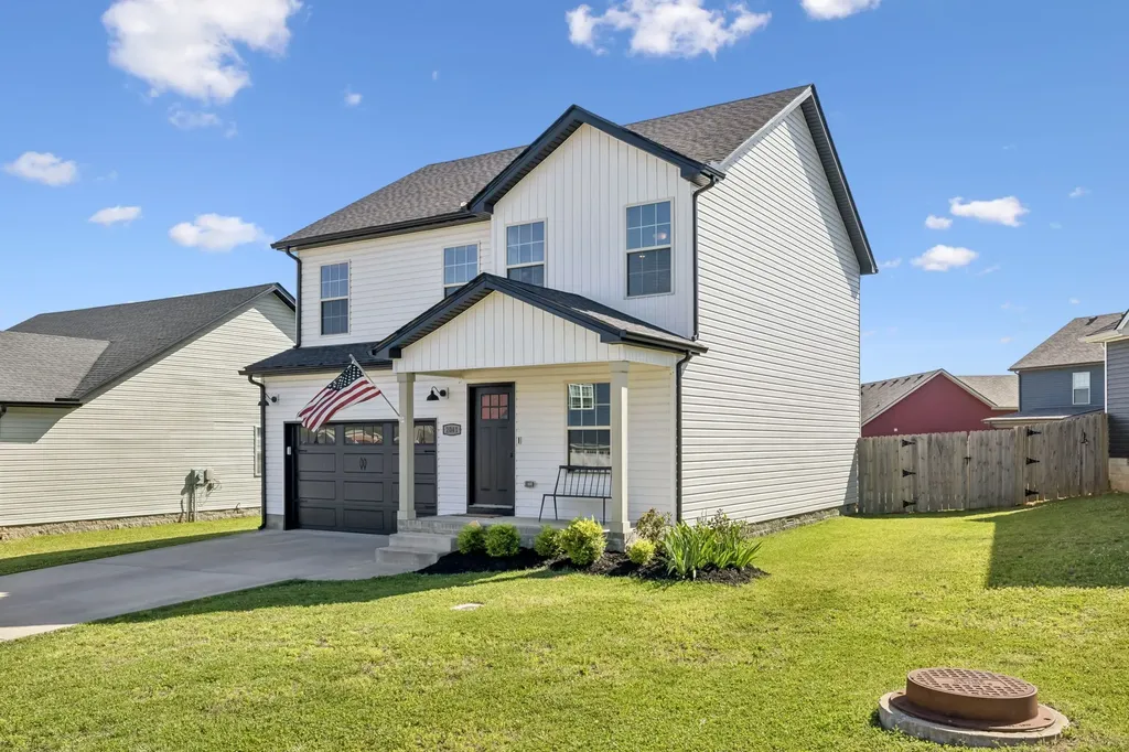 2041 Jackie Lorraine Drive Clarksville TN 37042