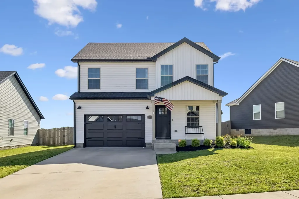 2041 Jackie Lorraine Drive Clarksville TN 37042