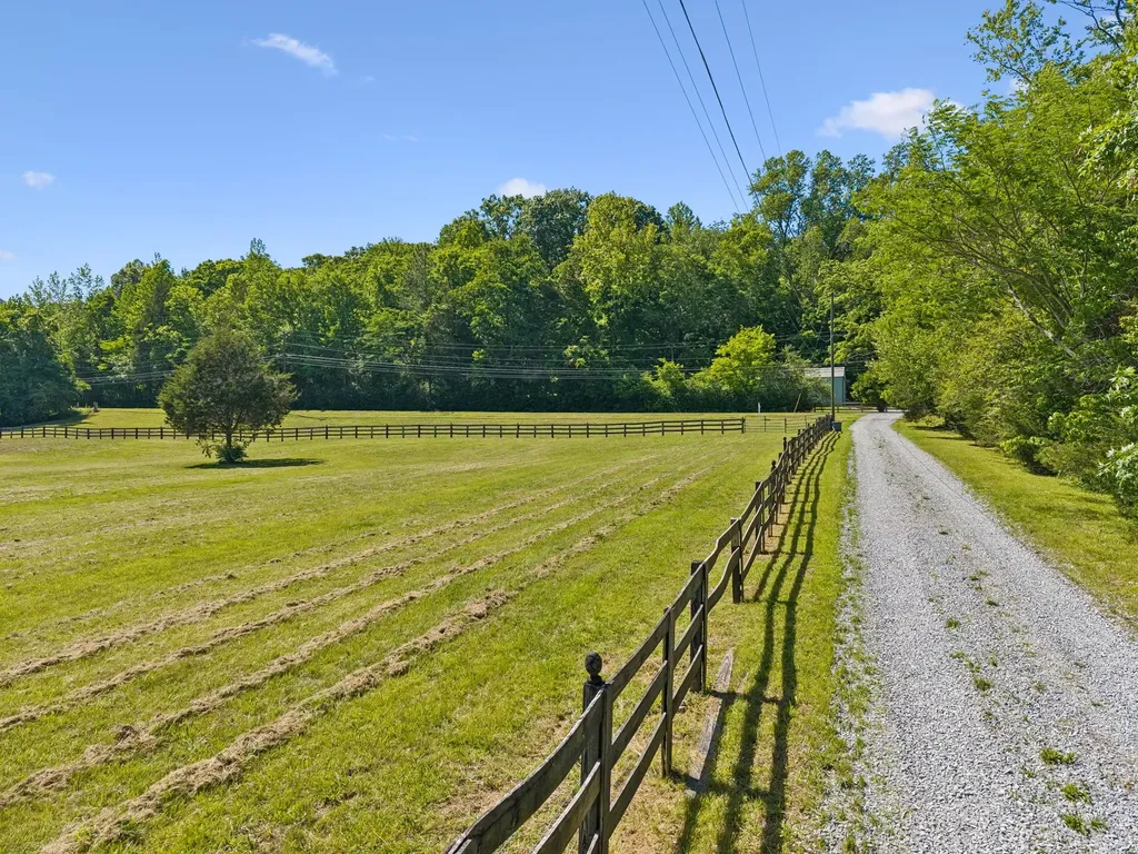 8565 Cub Creek Road Nashville TN 37209
