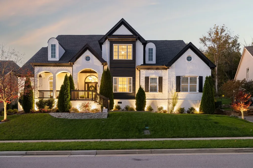 2420 Los Olivos Court Franklin TN 37069