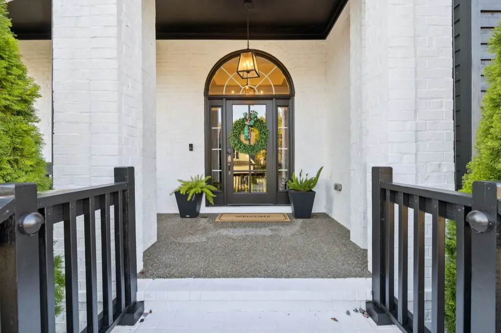 2420 Los Olivos Court Franklin TN 37069