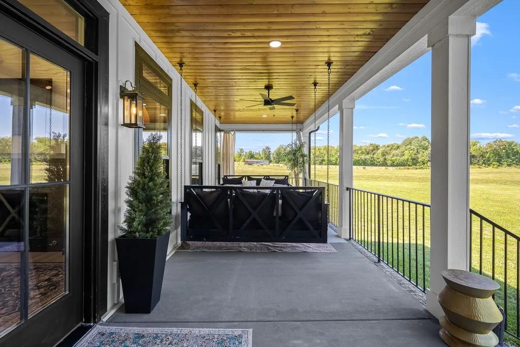 796 Deberry Road Morrison TN 37357