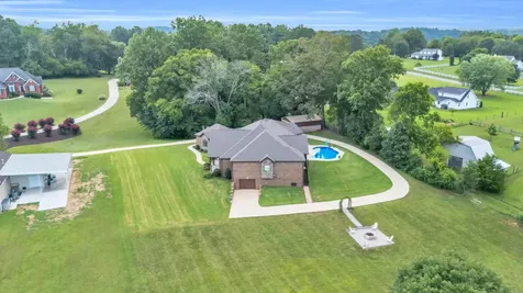 7020 Clarissa Drive Ooltewah TN 37363