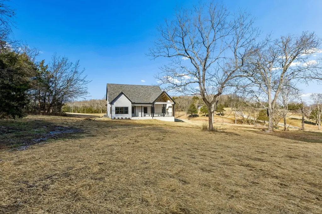13841 Cainsville Road Lebanon TN 37090