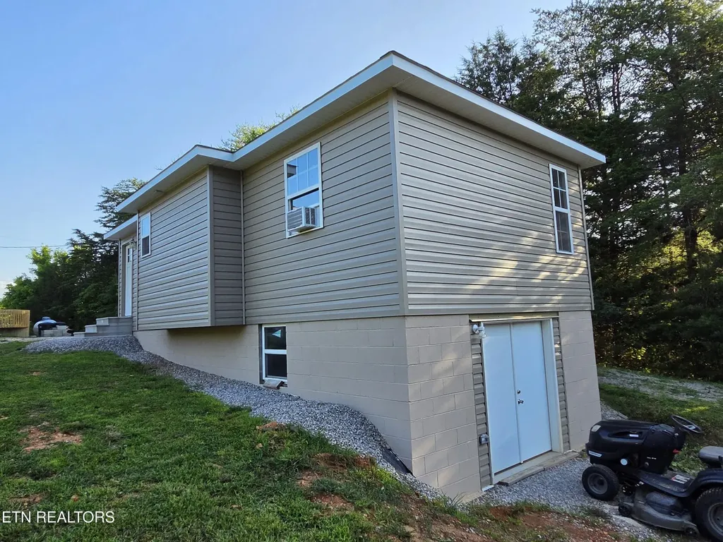 1518 Cummingsville And Sparkman Road Doyle TN 38559