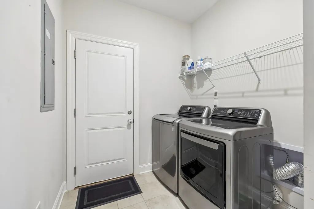 135 John T Alexander Boulevard Hendersonville TN 37075