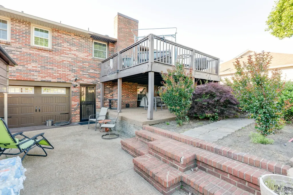 1611 Merritt Street Old Hickory TN 37138