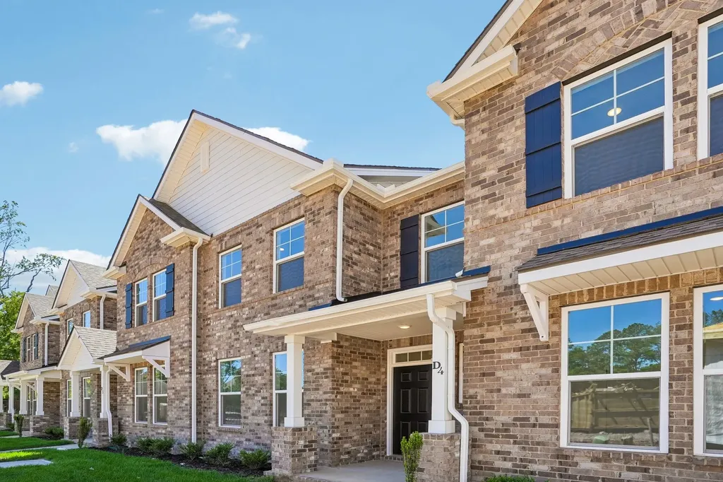 2900 Suzanne Landon Drive Murfreesboro TN 37130