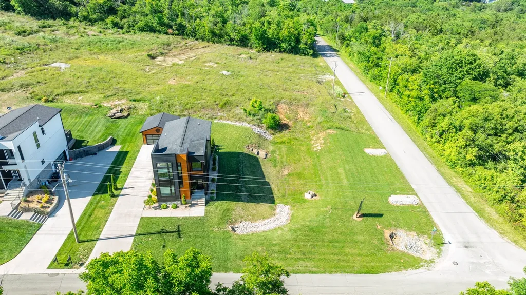 702 W 4th Street Columbia TN 38401
