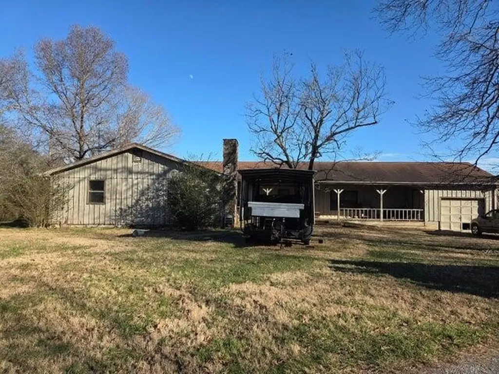 311 County Road 730 Riceville TN 37370