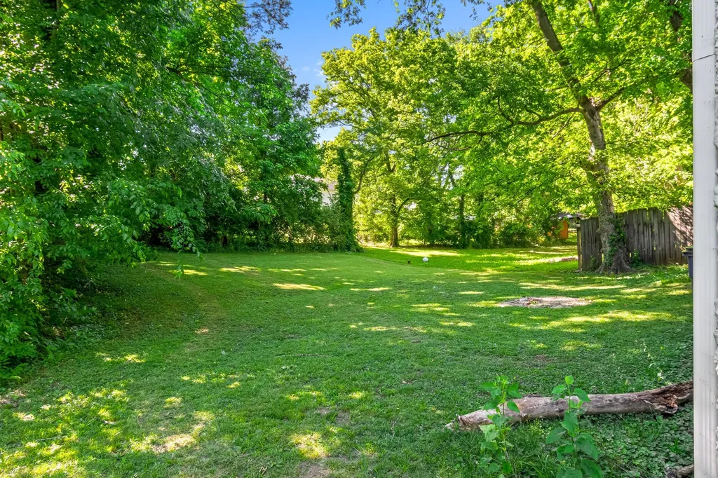 2008 Thomas Avenue Columbia TN 38401