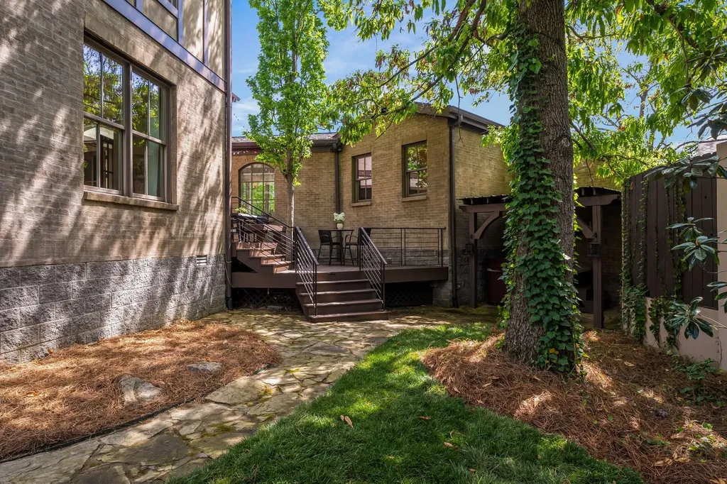 1127 Glendale Lane Nashville TN 37204