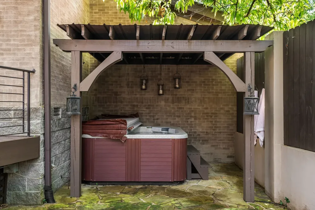 1127 Glendale Lane Nashville TN 37204
