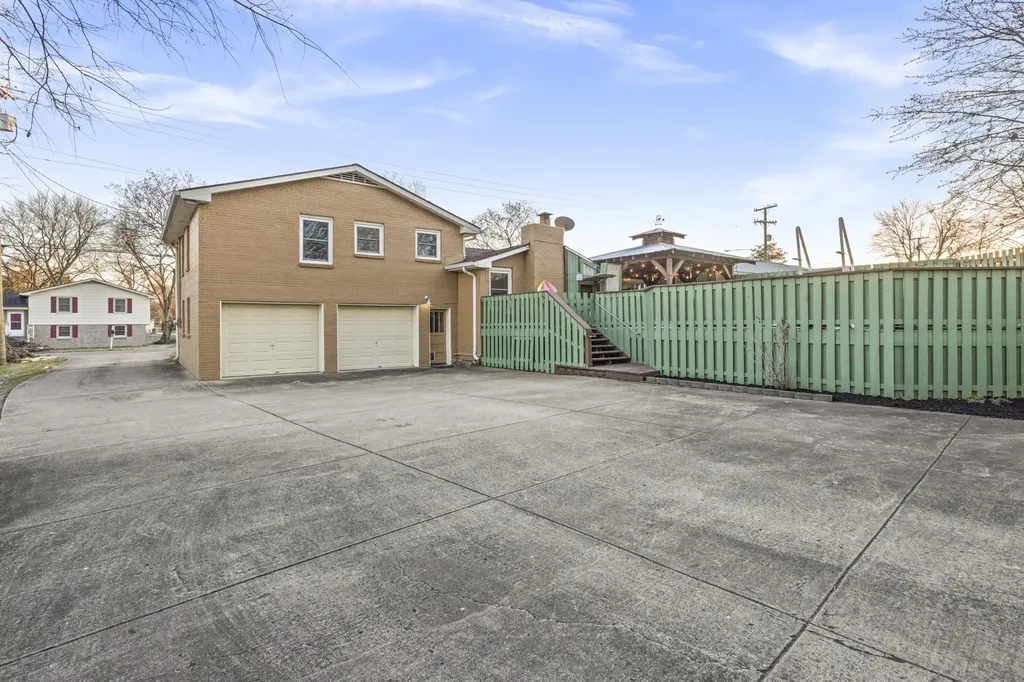 108 Connie Drive Hendersonville TN 37075