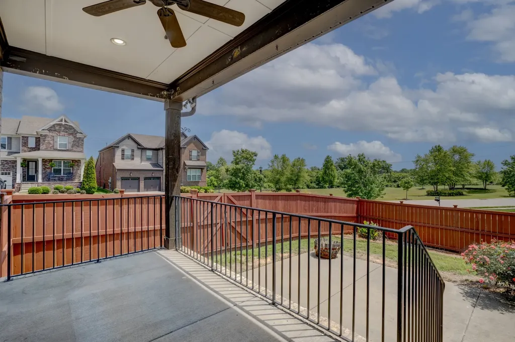 2001 Oliver Drive Mount Juliet TN 37122