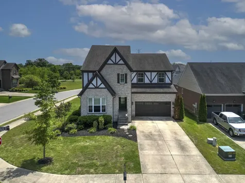 2001 Oliver Drive Mount Juliet TN 37122