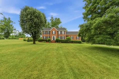1009 Valley Forge Drive Arrington TN 37014