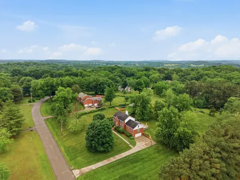 1009 Valley Forge Drive Arrington TN 37014