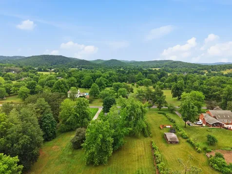 1009 Valley Forge Drive Arrington TN 37014