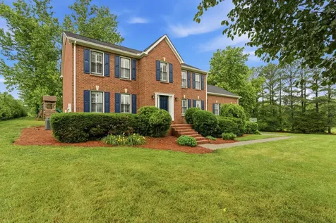 1009 Valley Forge Drive Arrington TN 37014