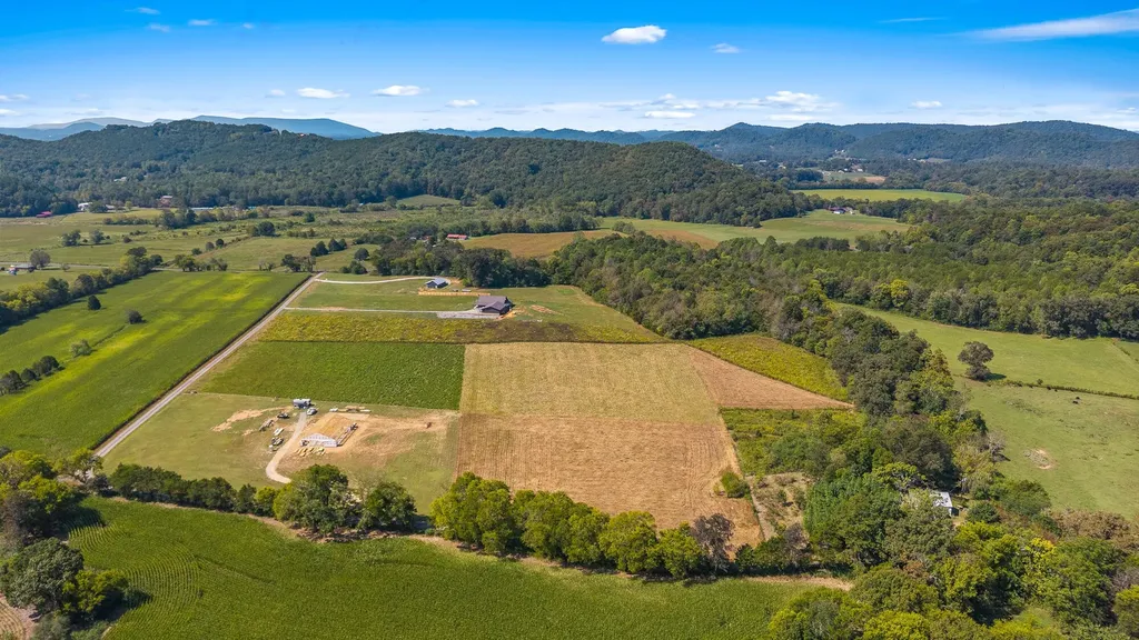 0 Tree Top Lane Tellico Plains TN 37385