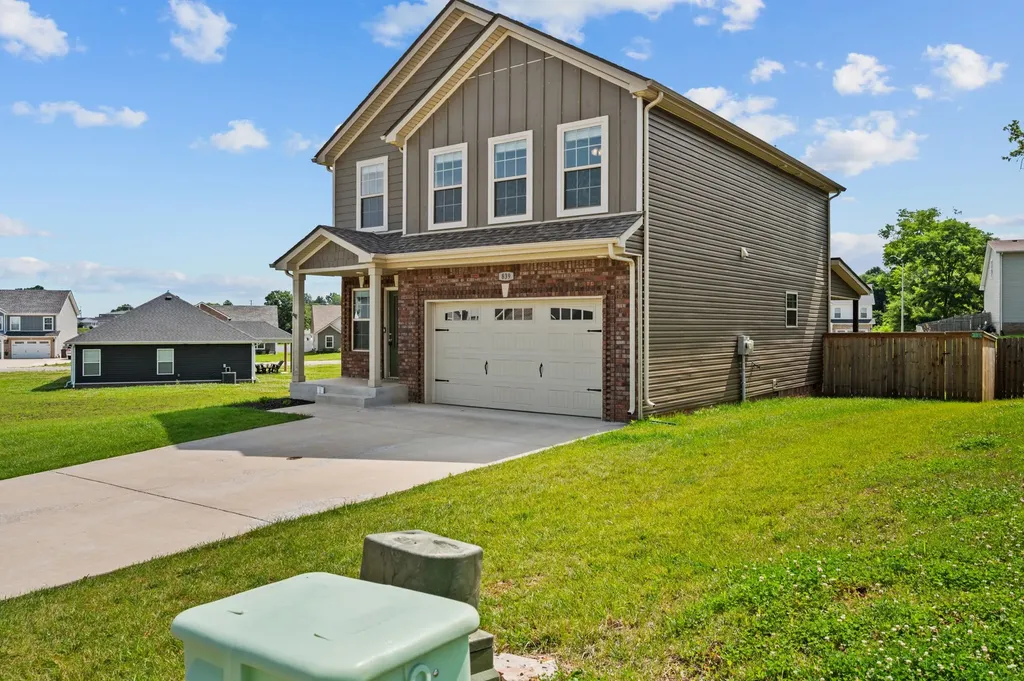 839 Lillian Grace Drive Clarksville TN 37043