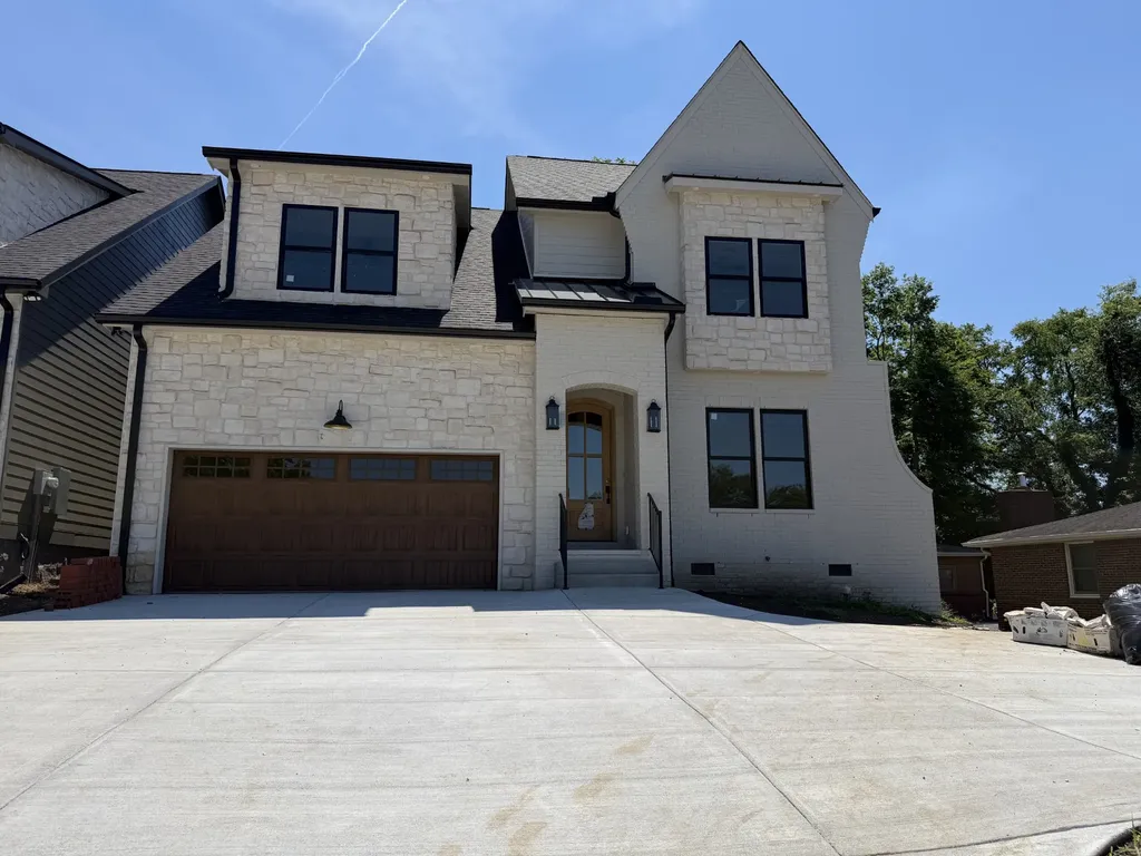 2812 Harriette Court Nashville TN 37206
