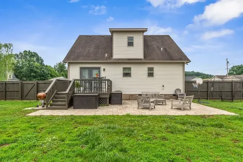415 Daytona Drive Cornersville TN 37047