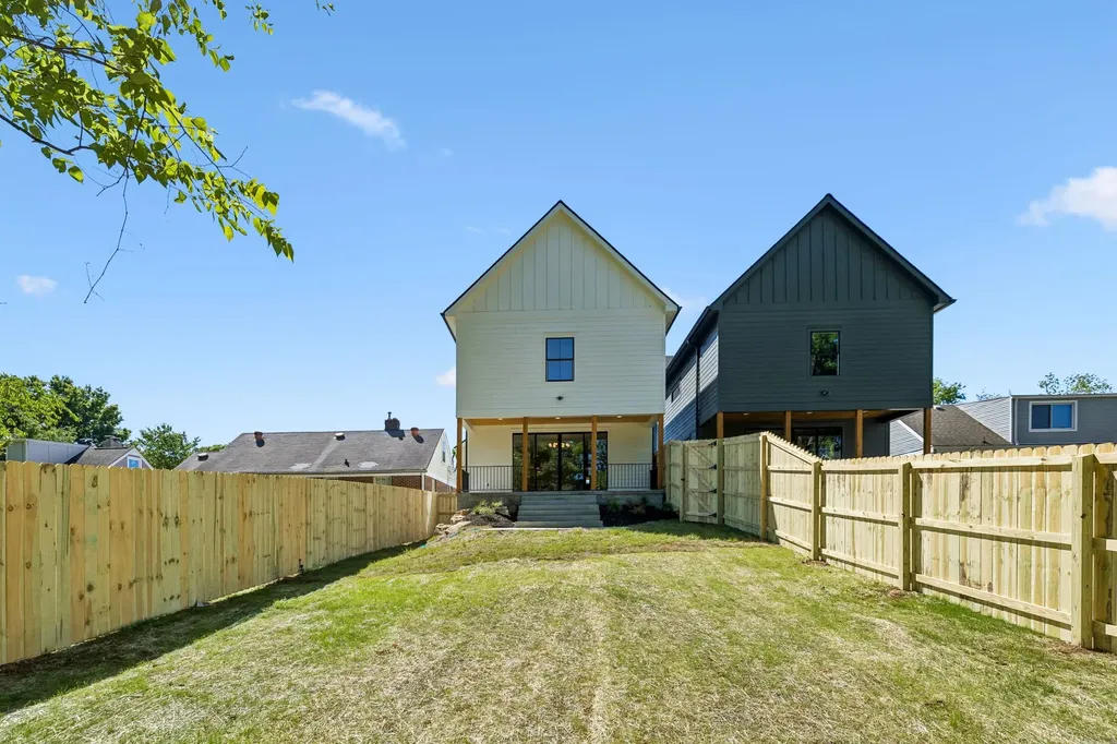 2820A Bronte Avenue Nashville TN 37216