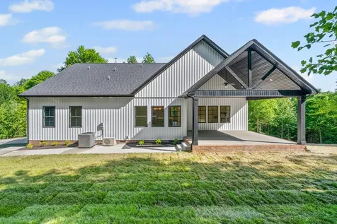 2860 Highway 149 Palmyra TN 37142