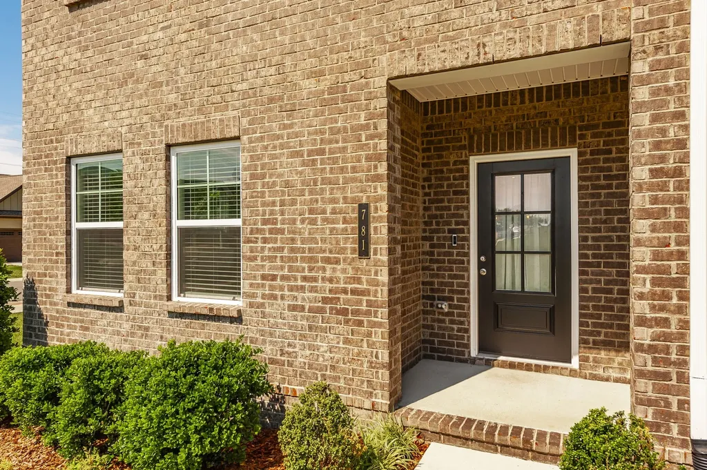 781 Coburg Street Gallatin TN 37066