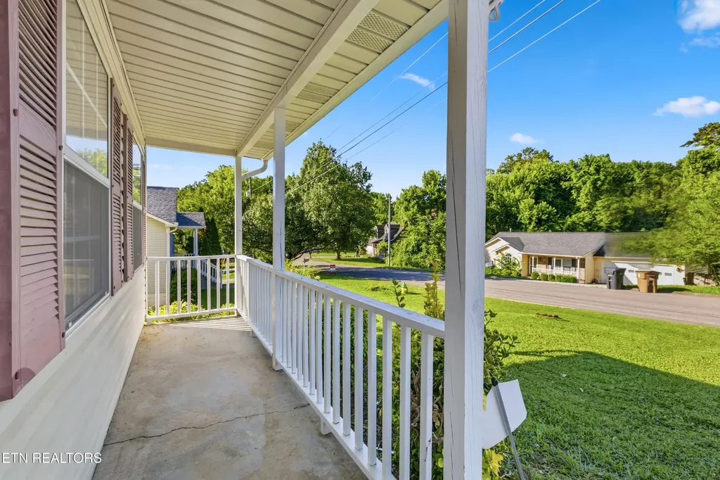 5950 Warrenpark Lane Knoxville TN 37912
