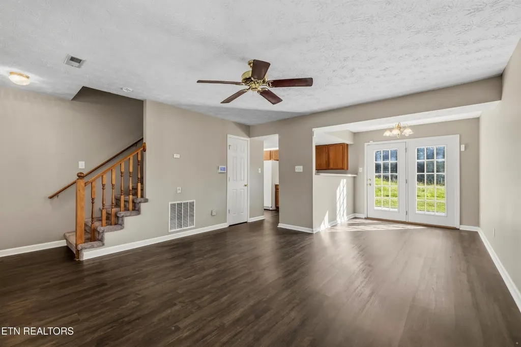 5950 Warrenpark Lane Knoxville TN 37912