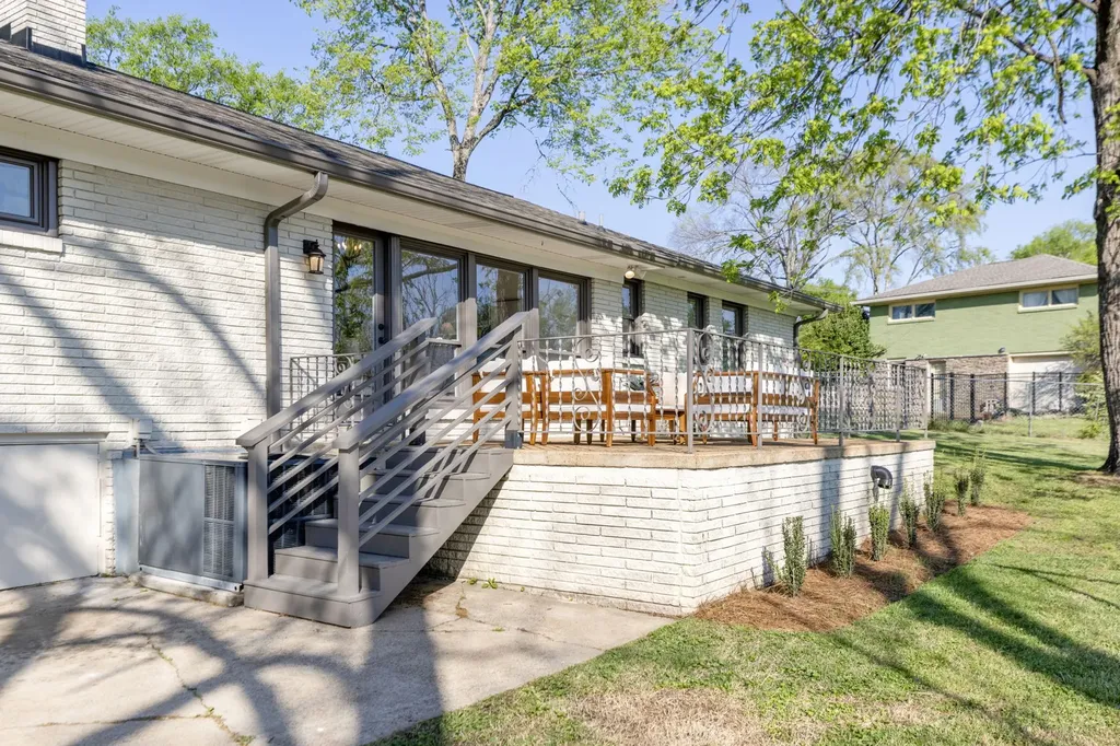 305 Shepherd Hills Drive Madison TN 37115