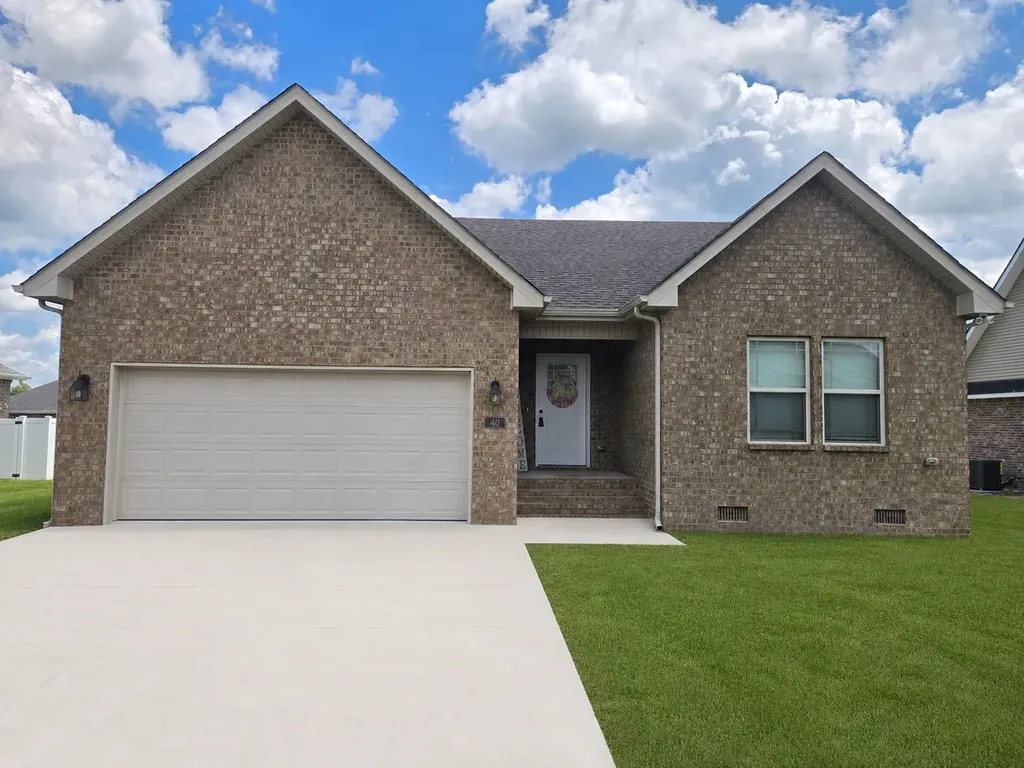 40 Daffodil Drive Tullahoma TN 37388