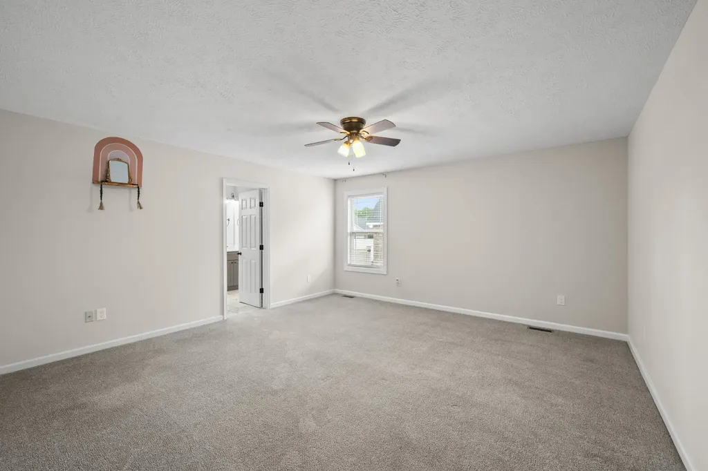 40 Daffodil Drive Tullahoma TN 37388