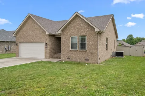 40 Daffodil Drive Tullahoma TN 37388