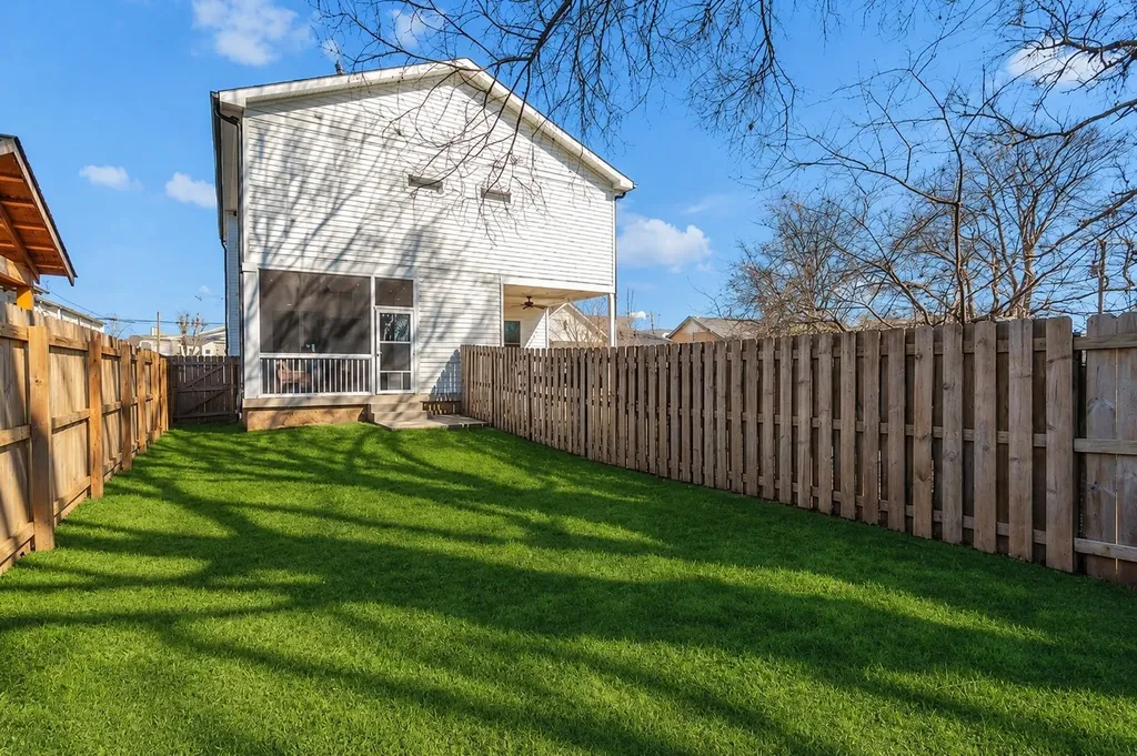 1807B 4th Ave, N Nashville TN 37208