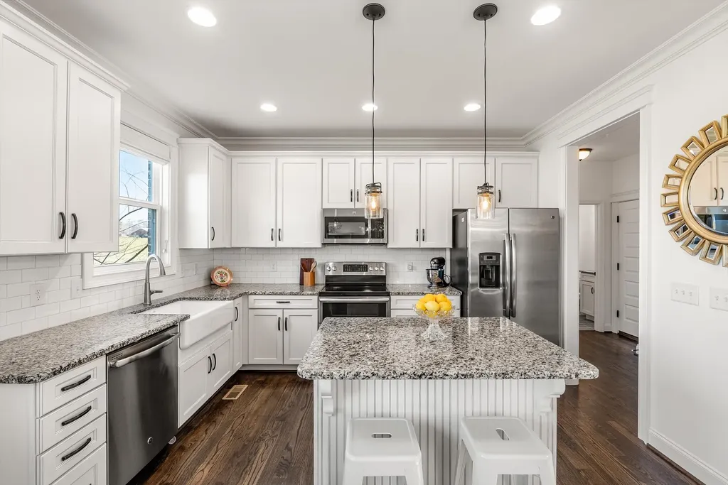 2724 Lakeland Drive Nashville TN 37214