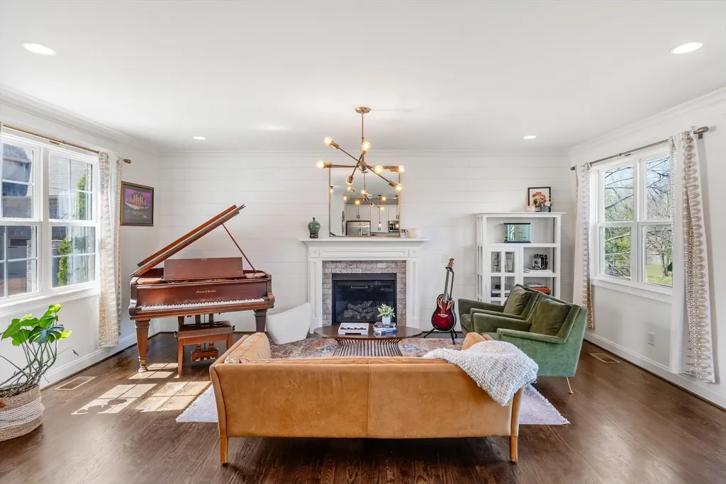 2724 Lakeland Drive Nashville TN 37214