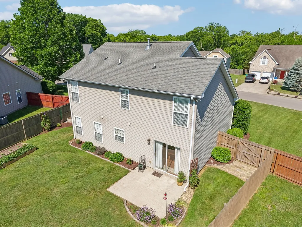 410 Creekside Lane Spring Hill TN 37174