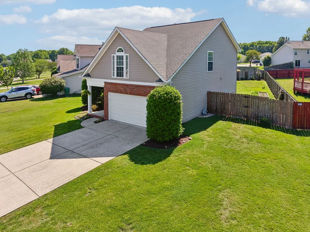 410 Creekside Lane Spring Hill TN 37174