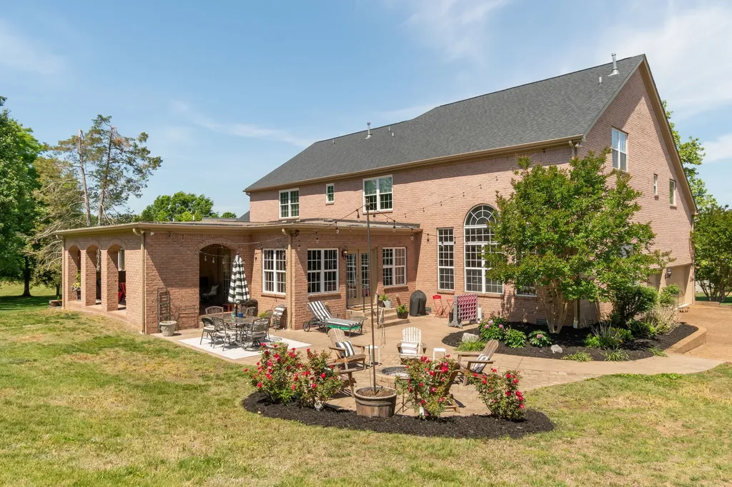 9015 Grey Pointe Court Brentwood TN 37027