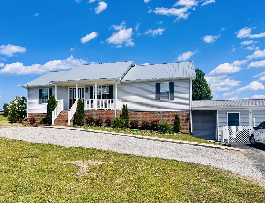 202 Allendale Boulevard Mcminnville TN 37110